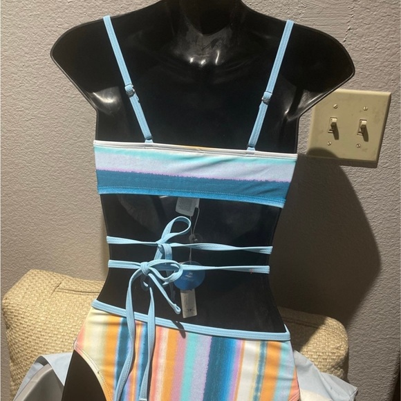 Cupshe Waterfront stripe wrap around multicolored bikini set swim - Picture 5 of 5